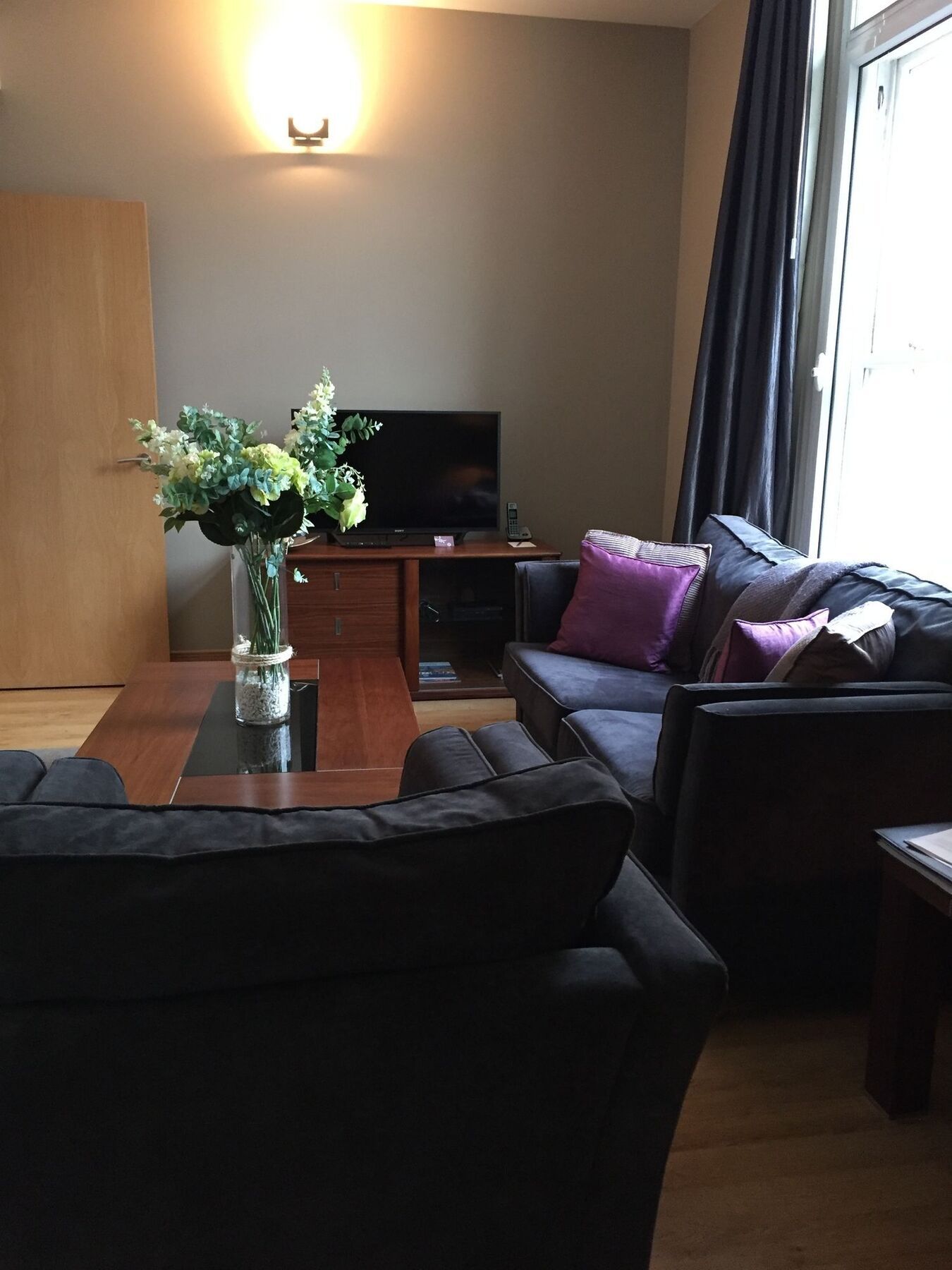 Quebecs Luxury Aparthotel 5*